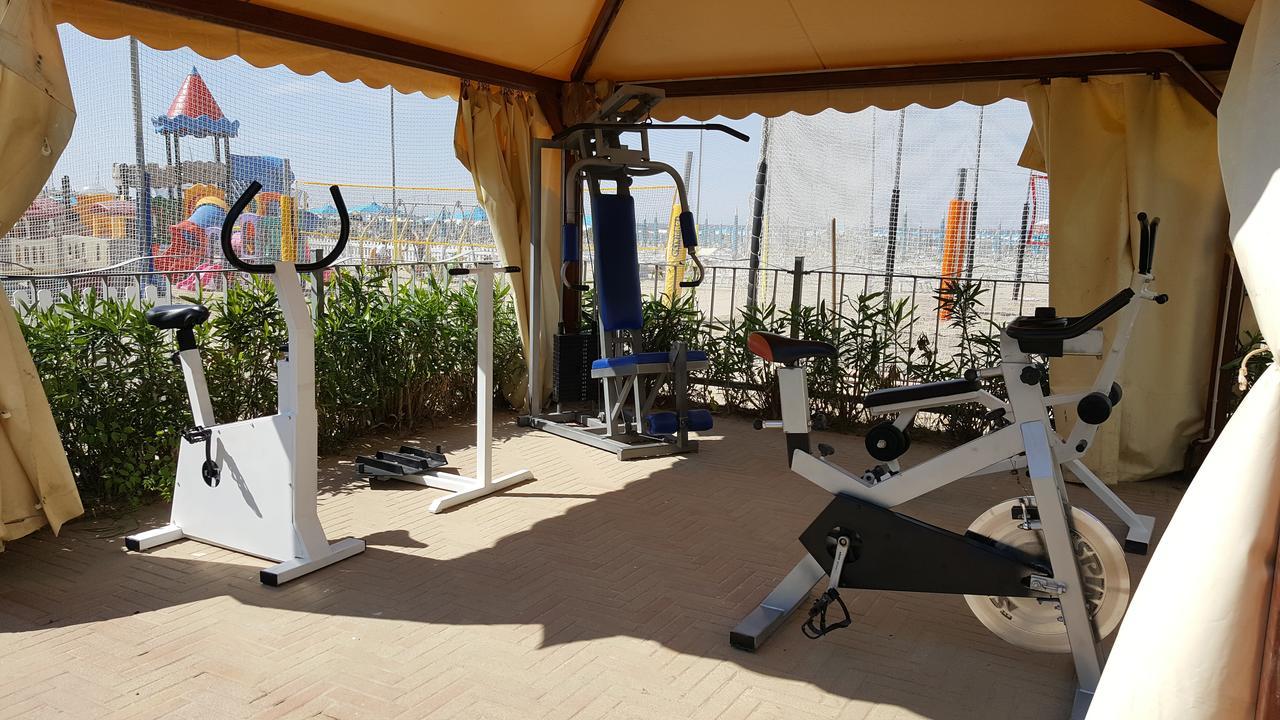 غابيتّشي ماري Residence Adriatico المظهر الخارجي الصورة